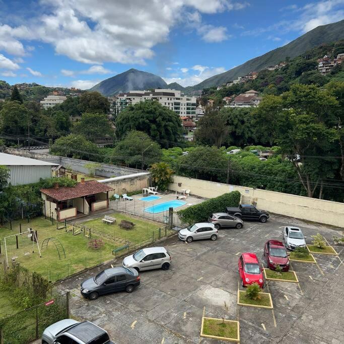 Studio 330 - aconchegante, 500m da Feirinha do Alto, com Garagem e Wi-Fi 500MB