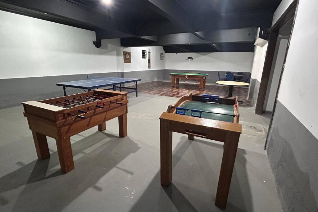 Studio 330 - aconchegante, 500m da Feirinha do Alto, com Garagem e Wi-Fi 500MB