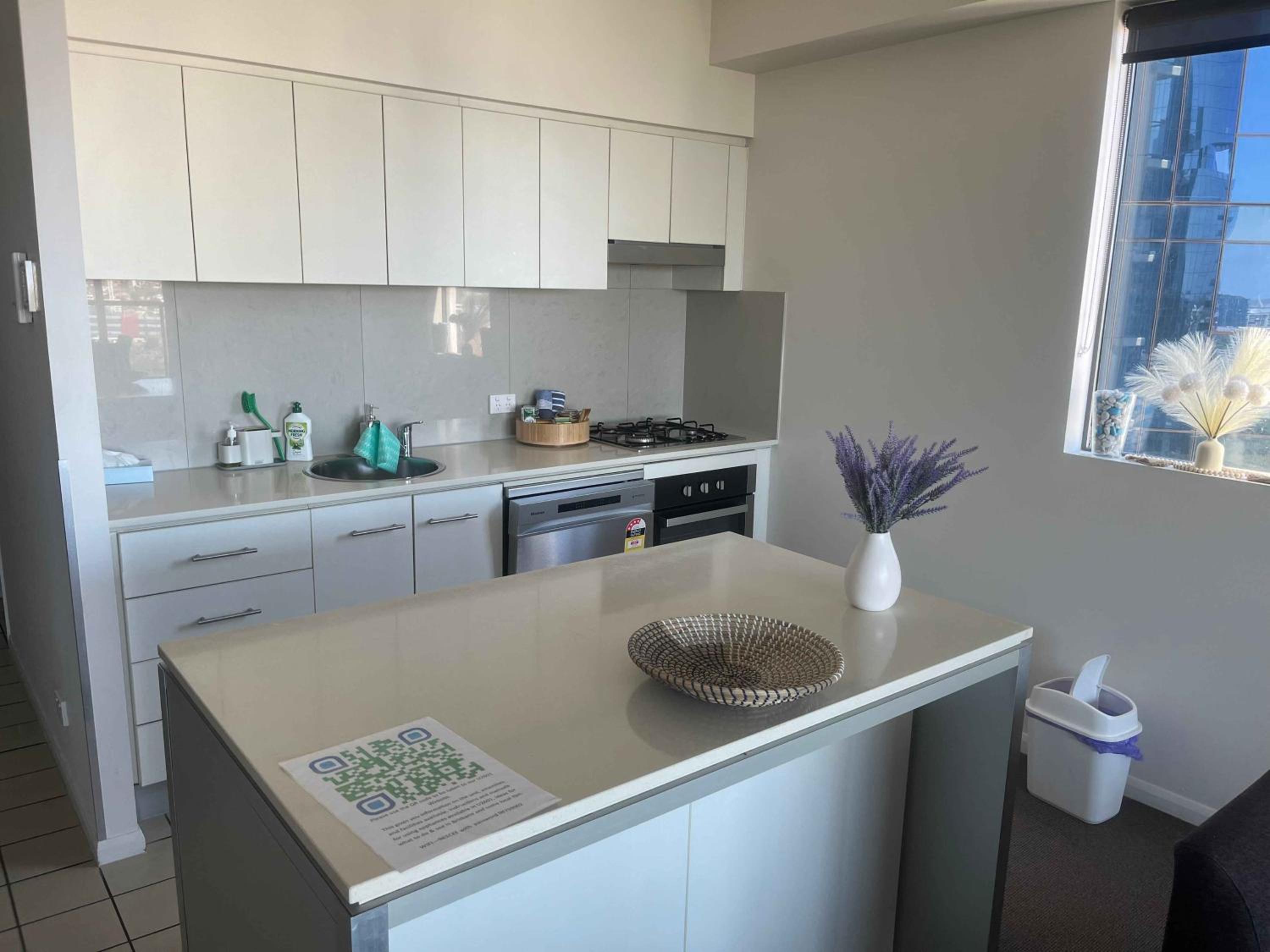 CBD Luxury with River & Botanic Garden Views from Spacious Balcony