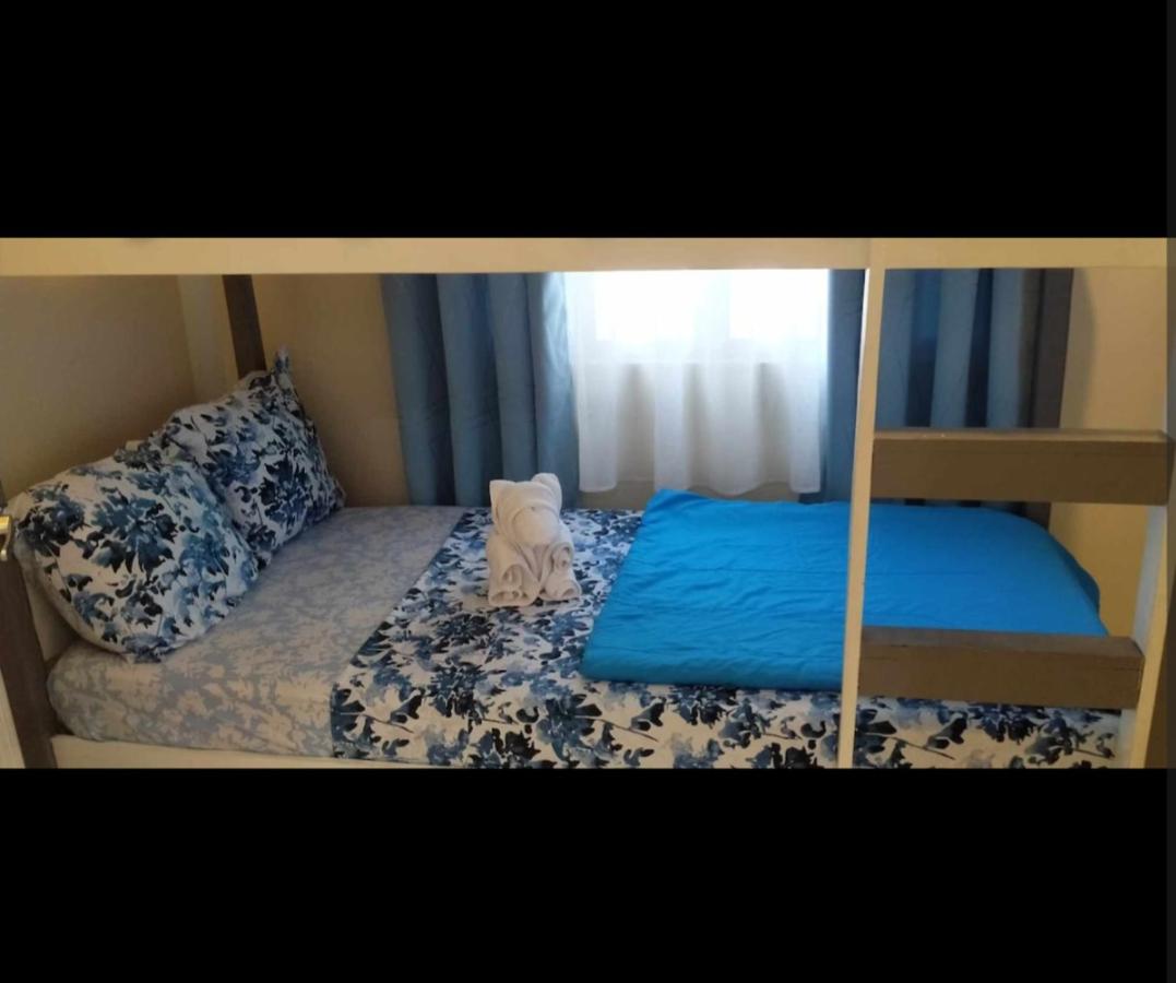 Entire Home Fully Furnished Netflix AC Auto washer and Dryer view 4