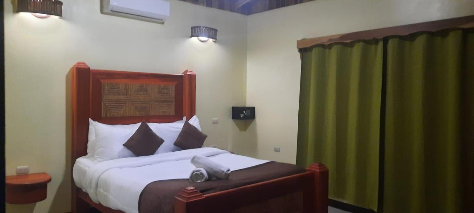 Arenal Ginger Home