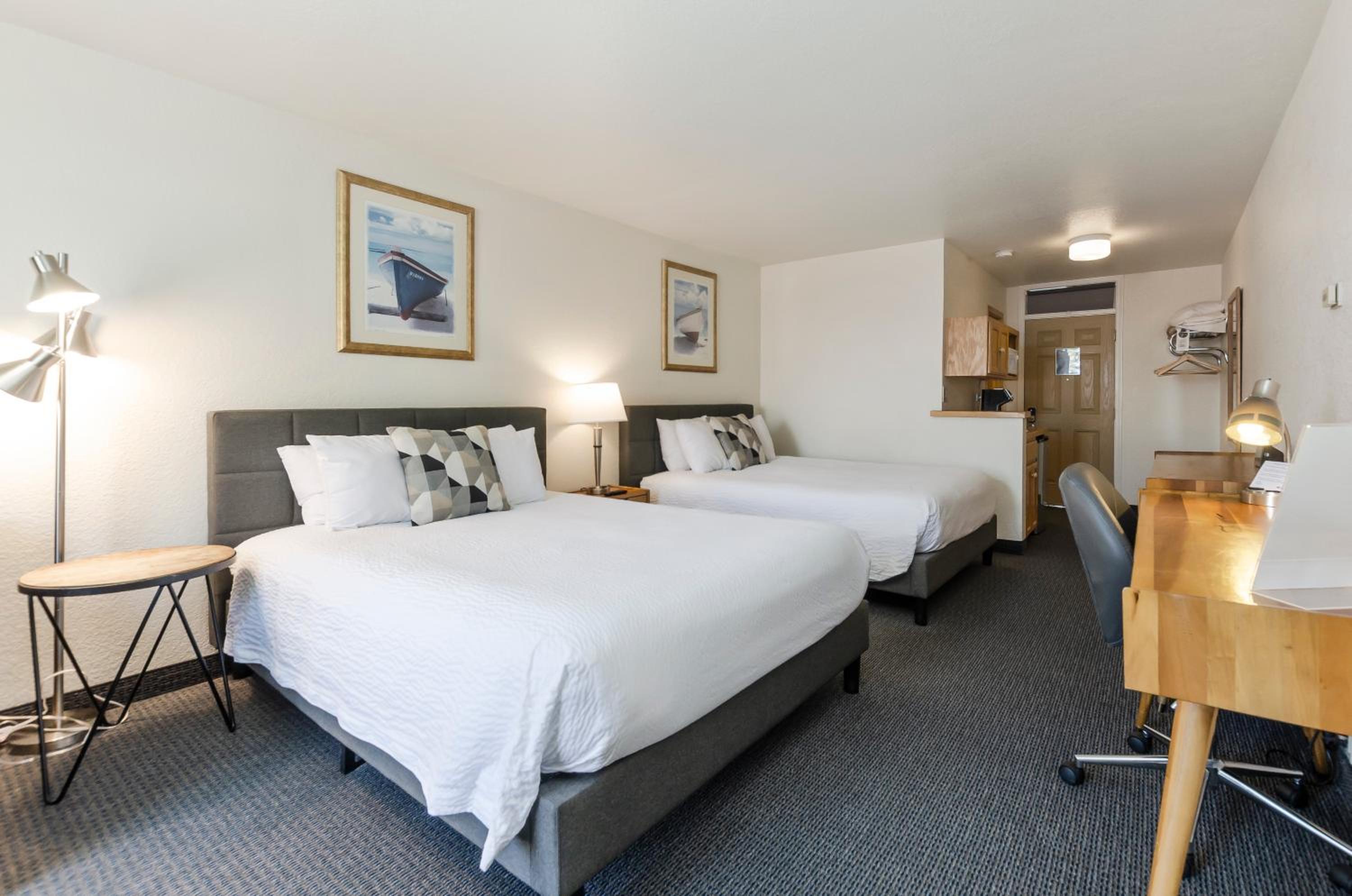 Firelite Lodge - Property Image 21