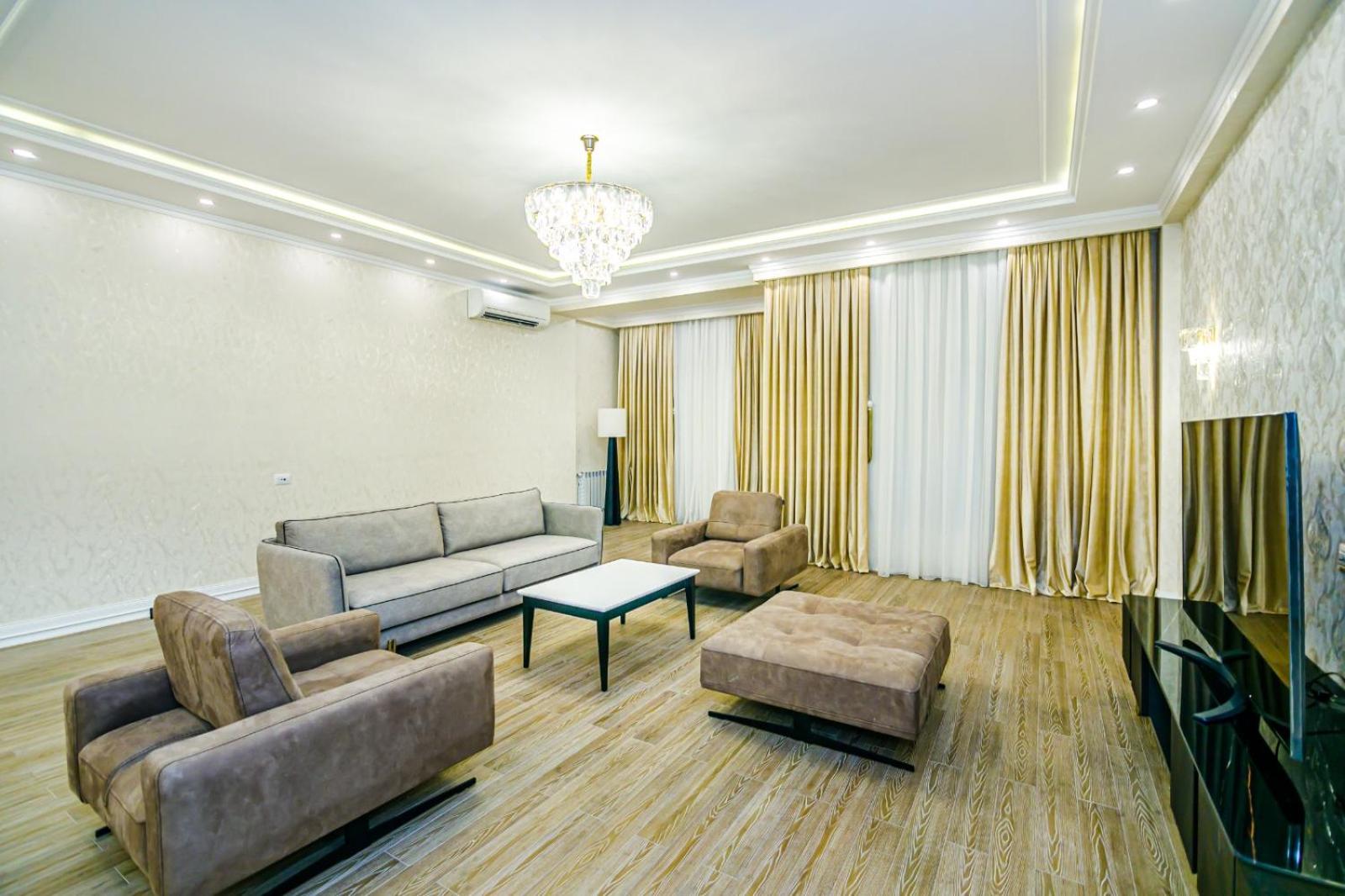 VIP Apartment Near Hiltton