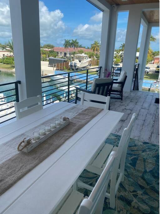 Newly built home in Cudjoe Key view 2