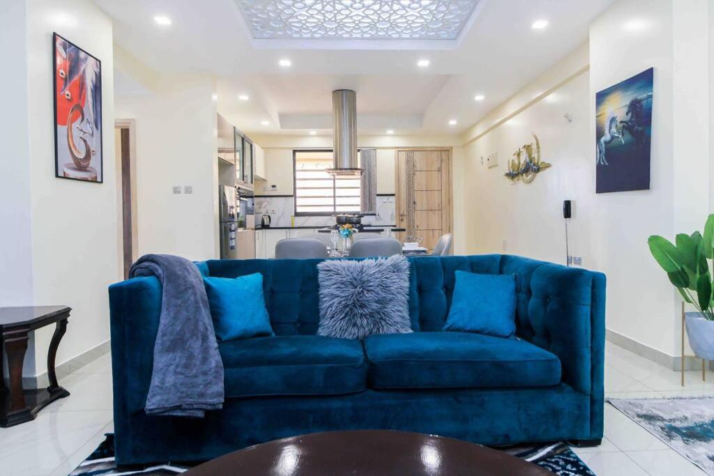 Luxury 2BR with Pool, gym &play area view 5