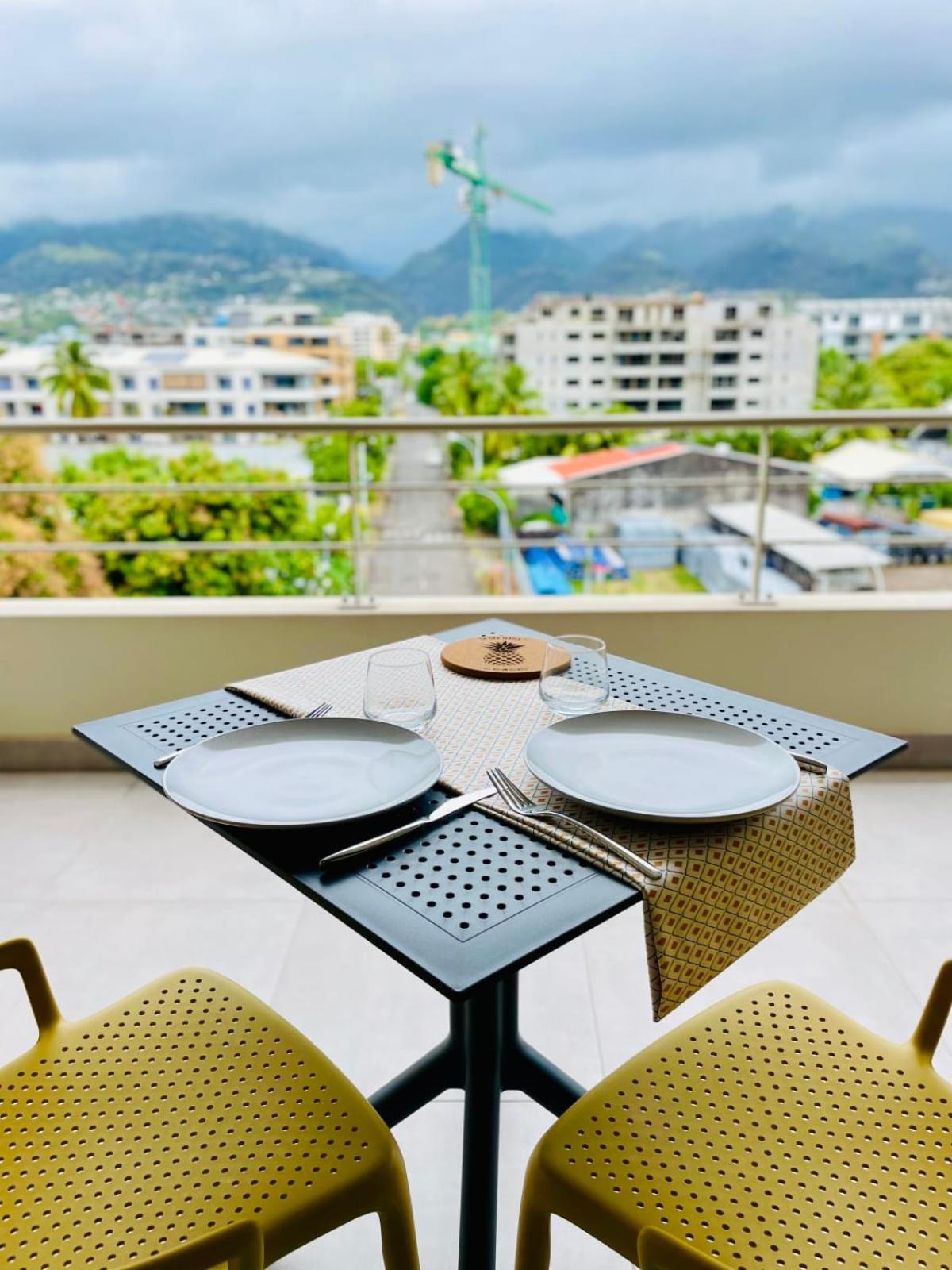 Heifara city - Downtown Papeete view 2