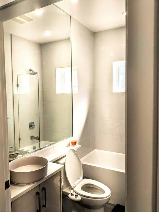 2-Level Central Modern Duplex Home