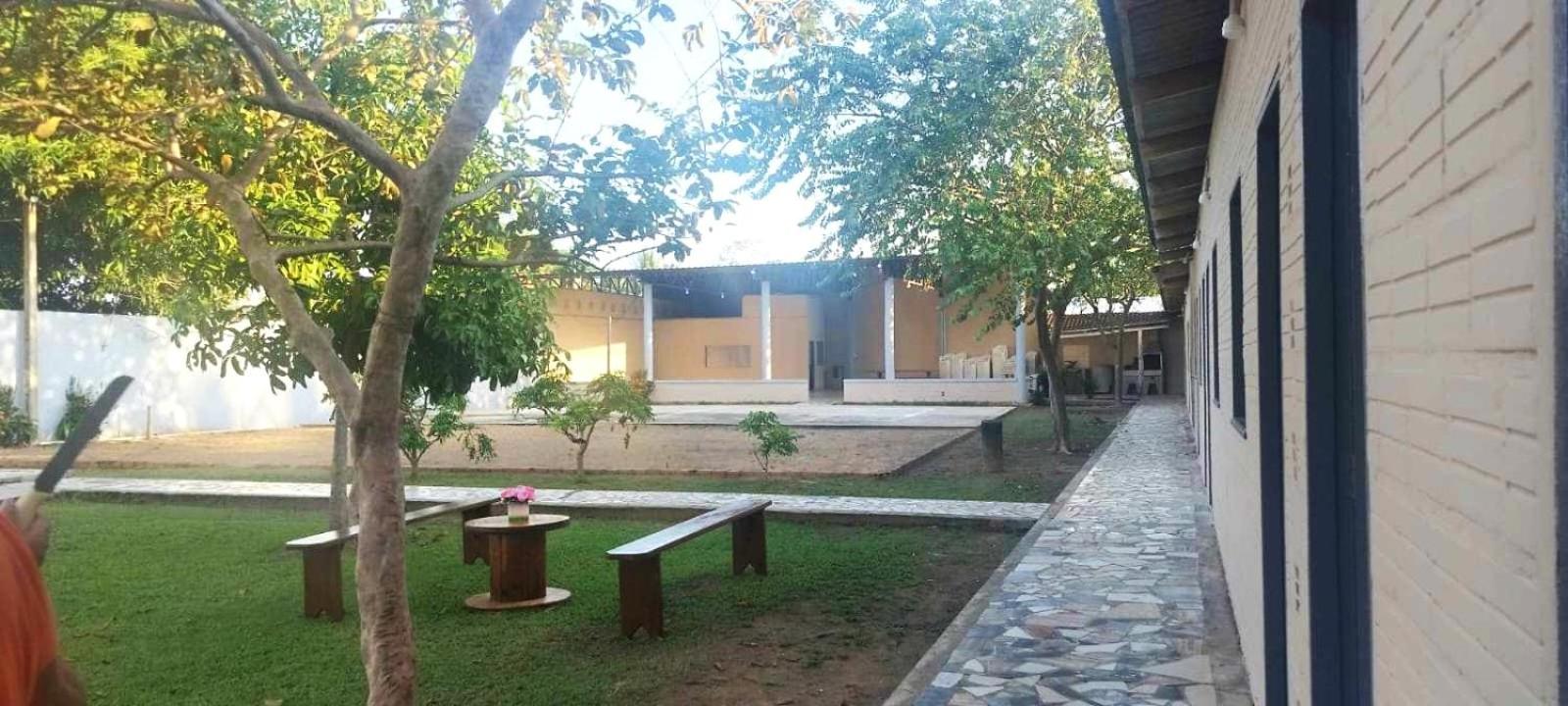 Hostel e Pousada Israel