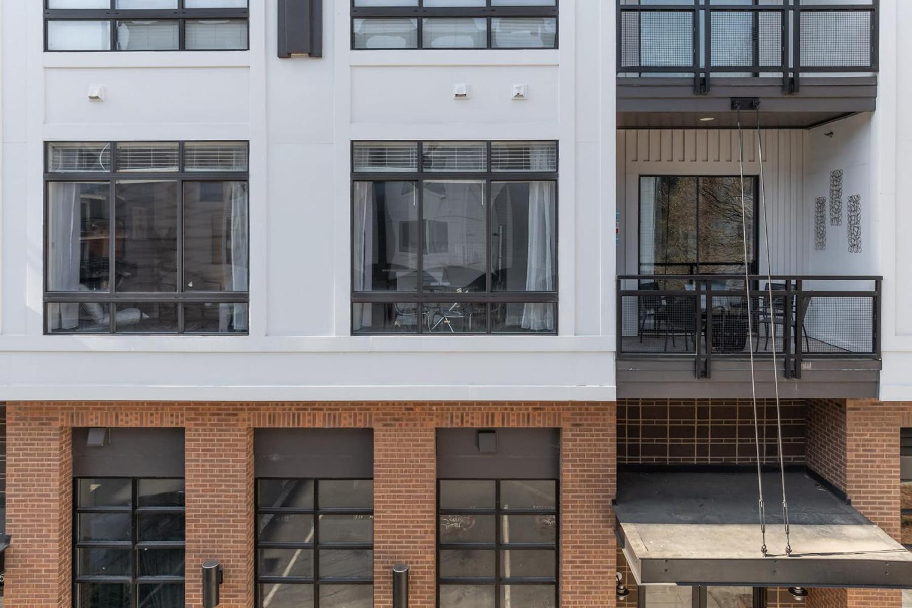 Spacious 2BD with Private Balcony and Free Parking 2