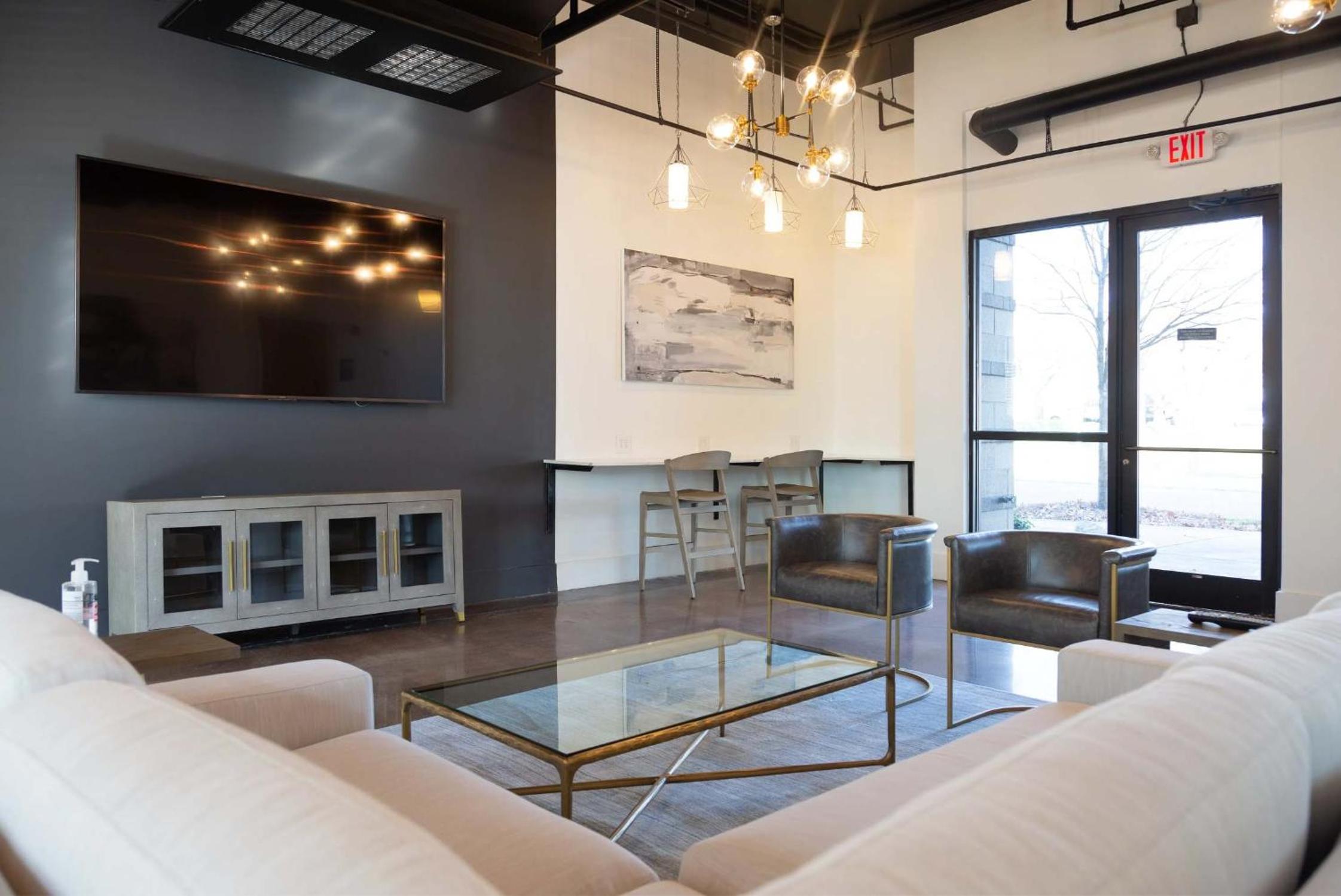 Spacious 2BD with Private Balcony and Free Parking 2