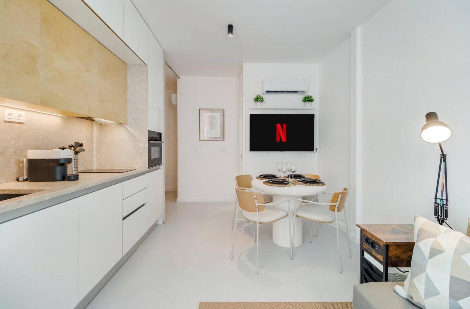 Cosy 1BR renovated - heart of Santos | By Airnest view 3