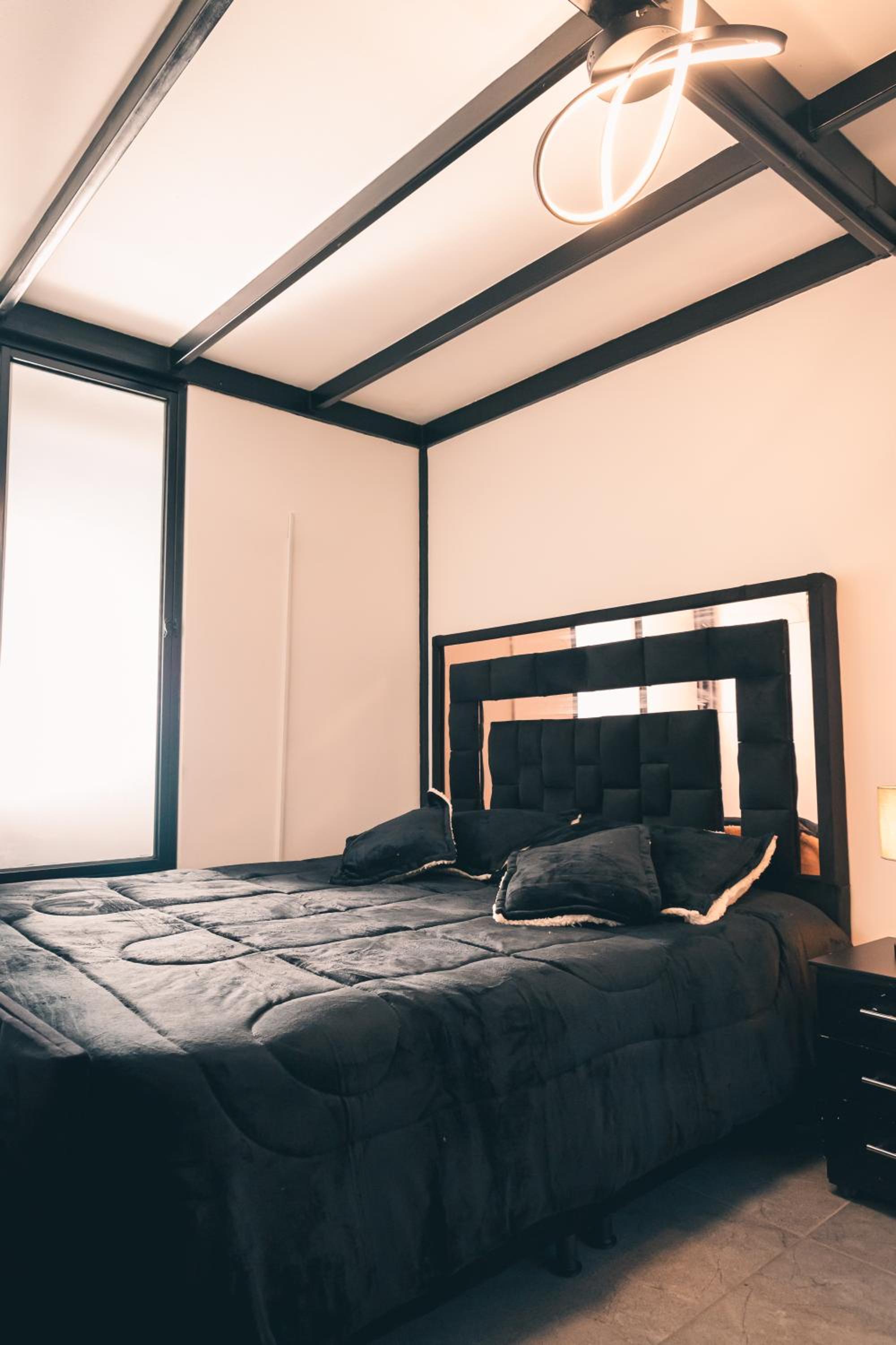 Glamping y termales La Maestranza