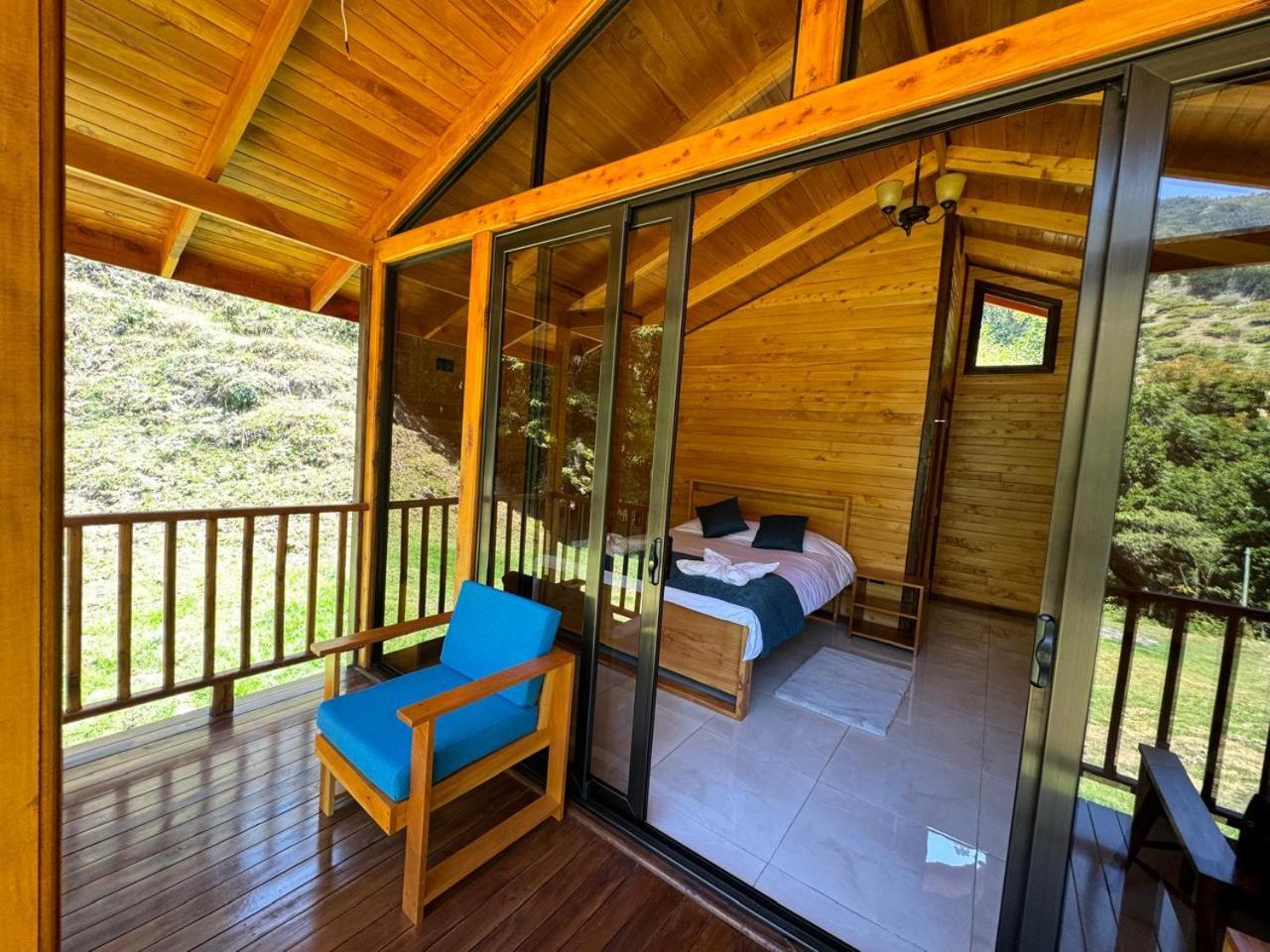 Entre Árboles Lodge