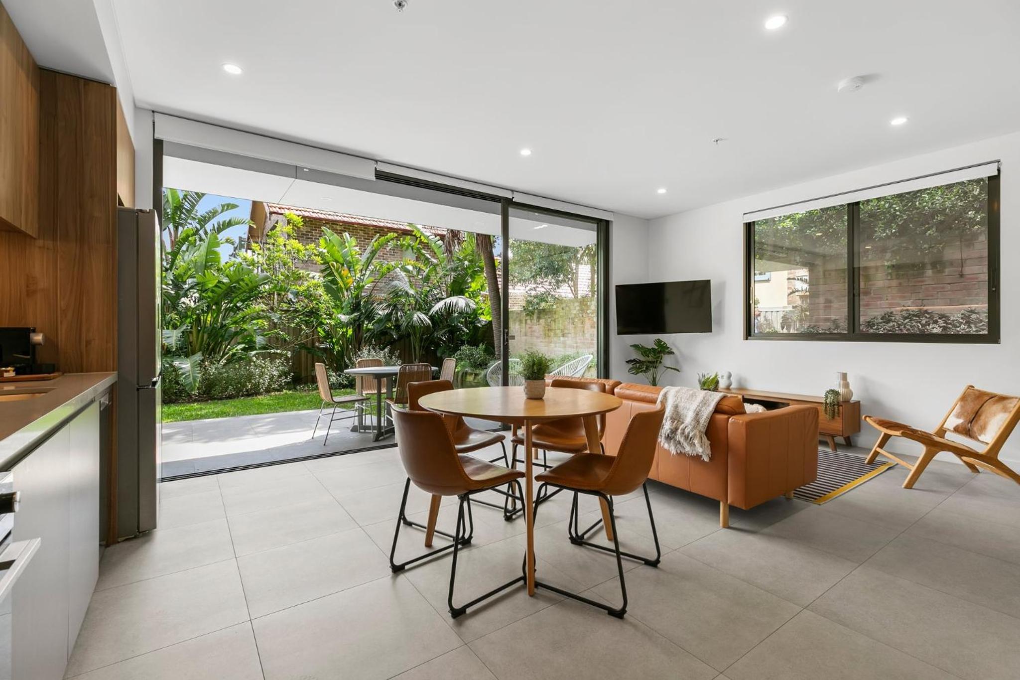 Coogee Coastal Escape #1 - 3 Mins to Sand & Dining