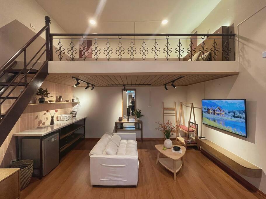 Old Quarter Attic Homee