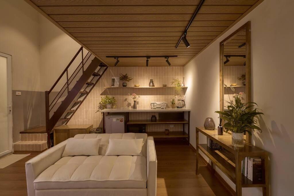 Old Quarter Attic Homee