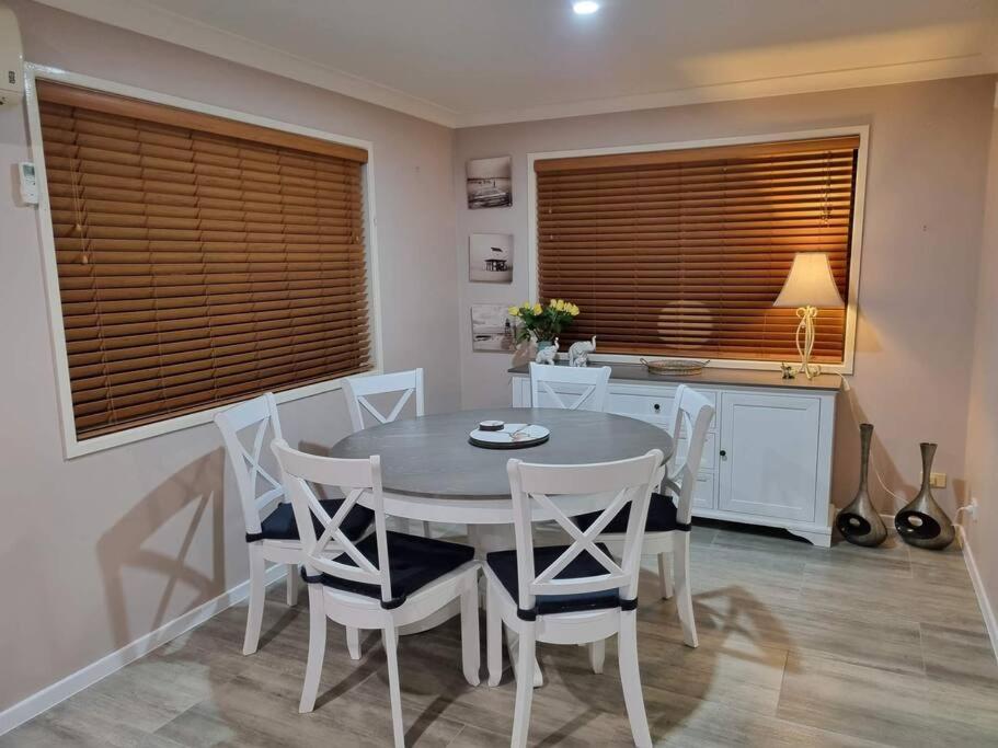 Duncannon - Durack large family home pets