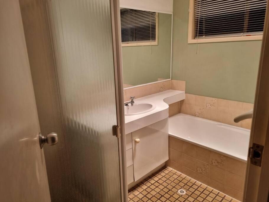 Duncannon - Durack large family home pets