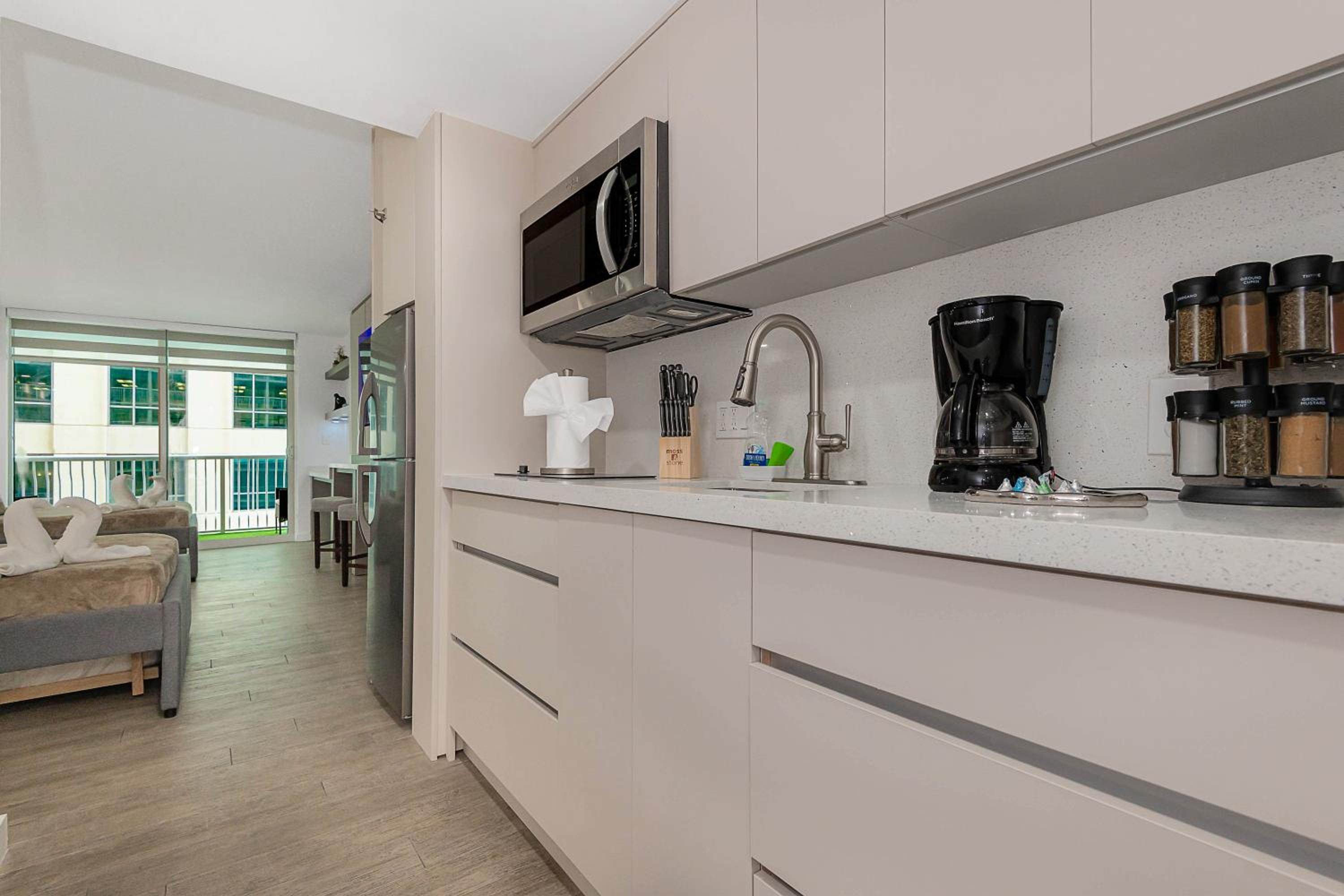 High Rise Brickell Modern Studio