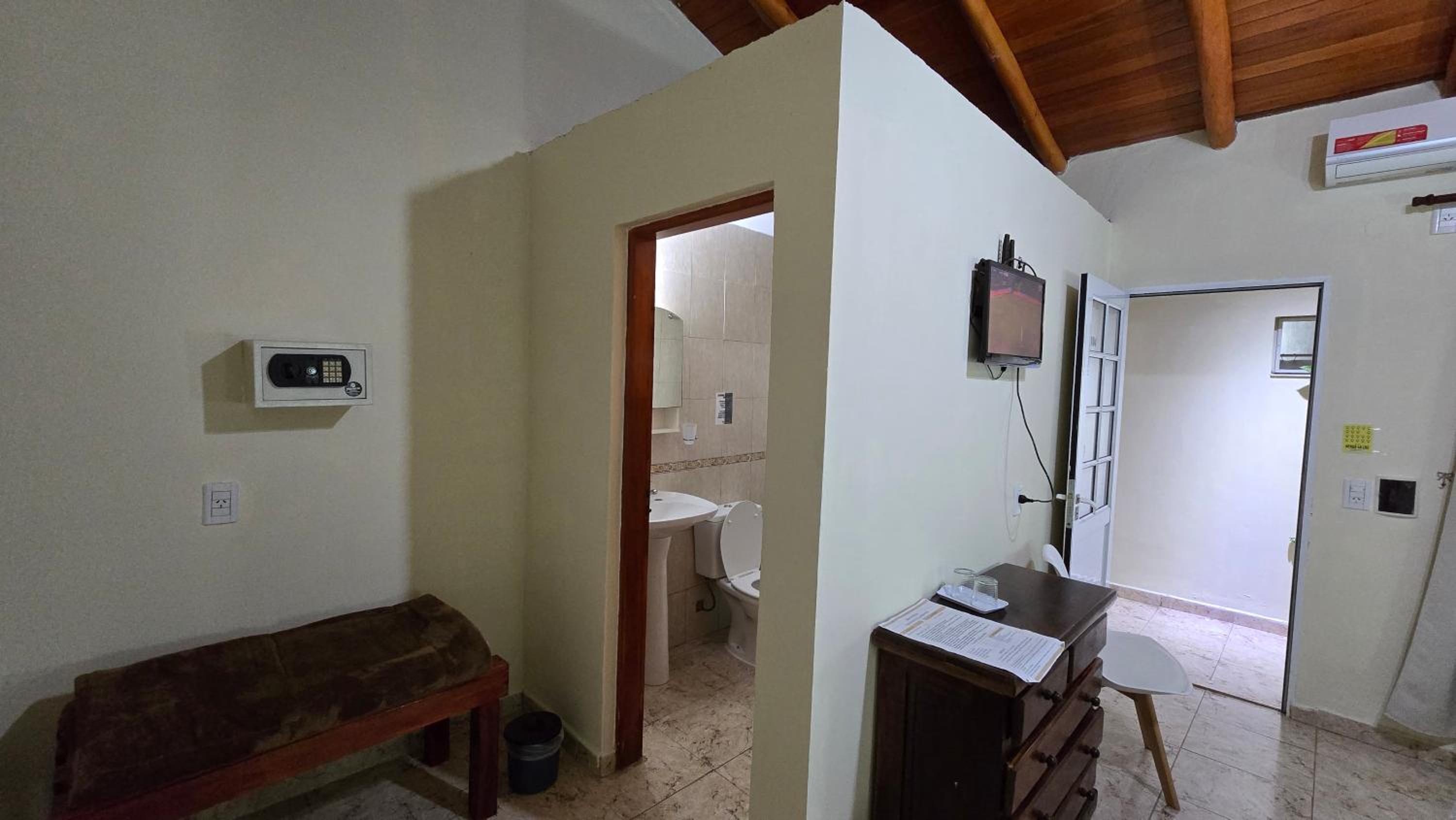 Hotel Arenas Blancas