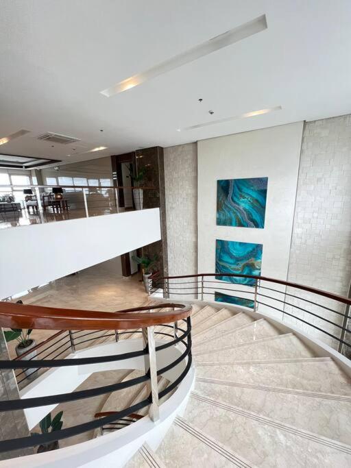 2BR Solana Suite near MOA PICC NAIA view 2