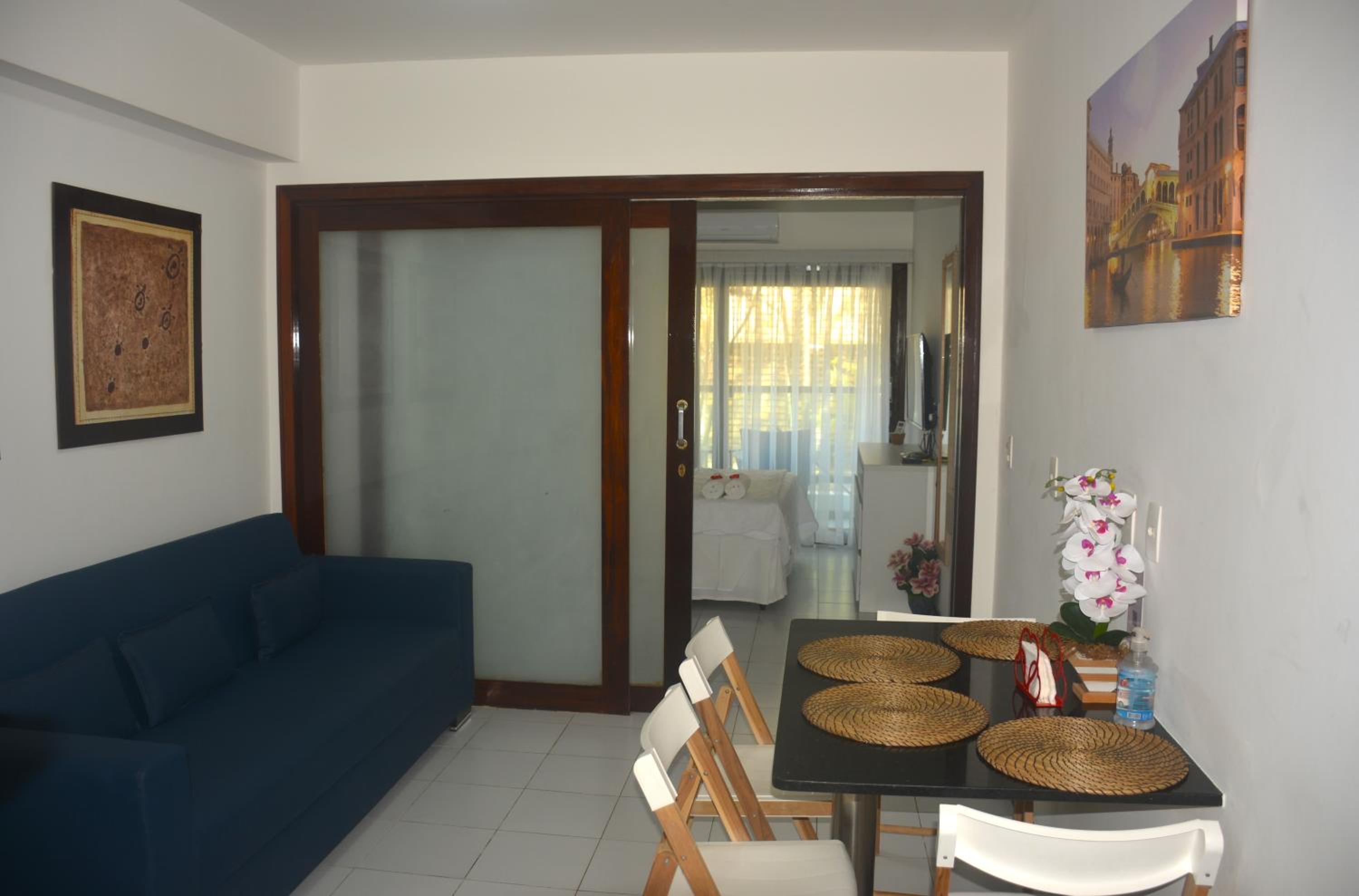Araça flat 308 - Lateral Vista Jardim