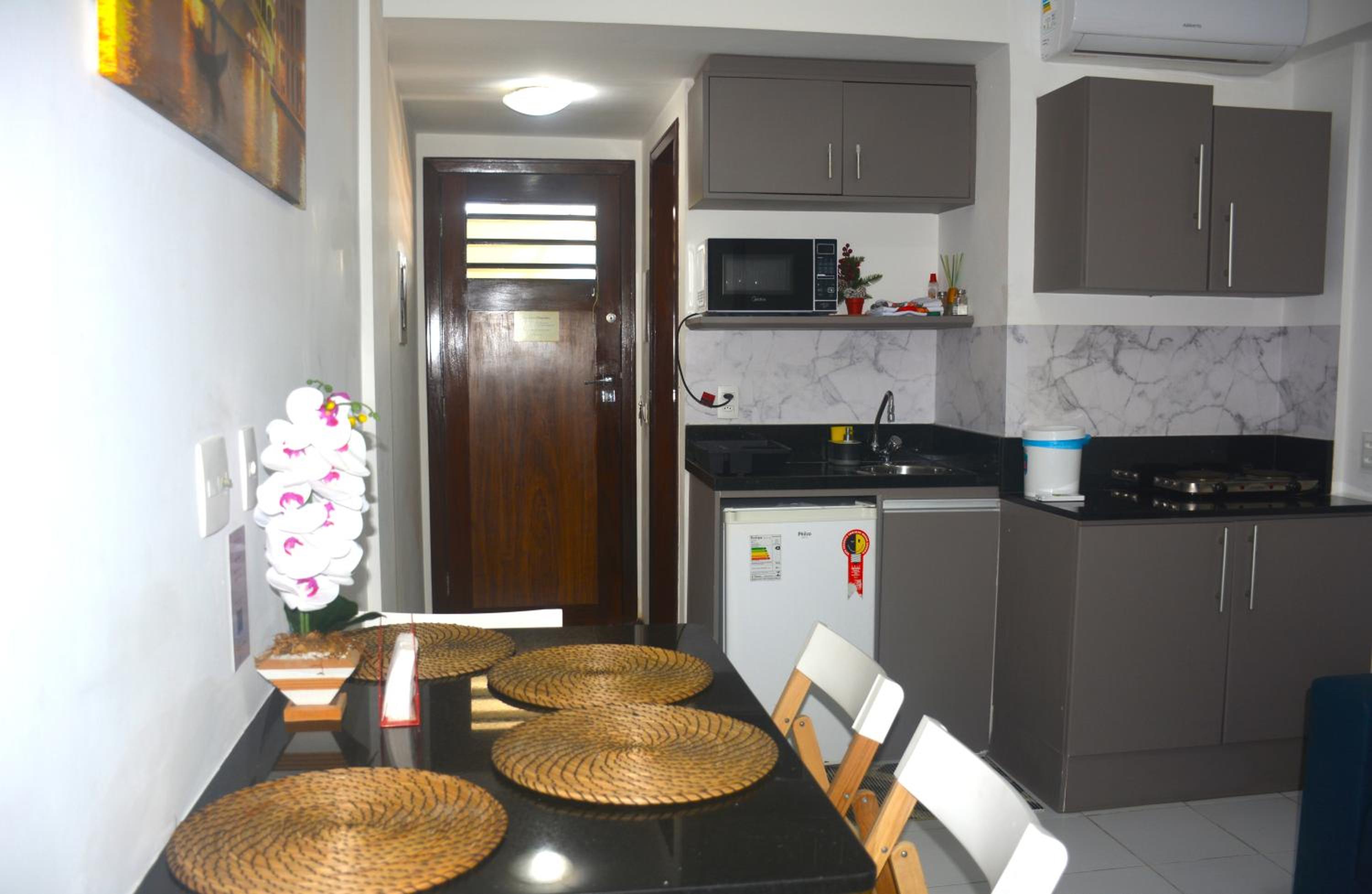 Araça flat 308 - Lateral Vista Jardim