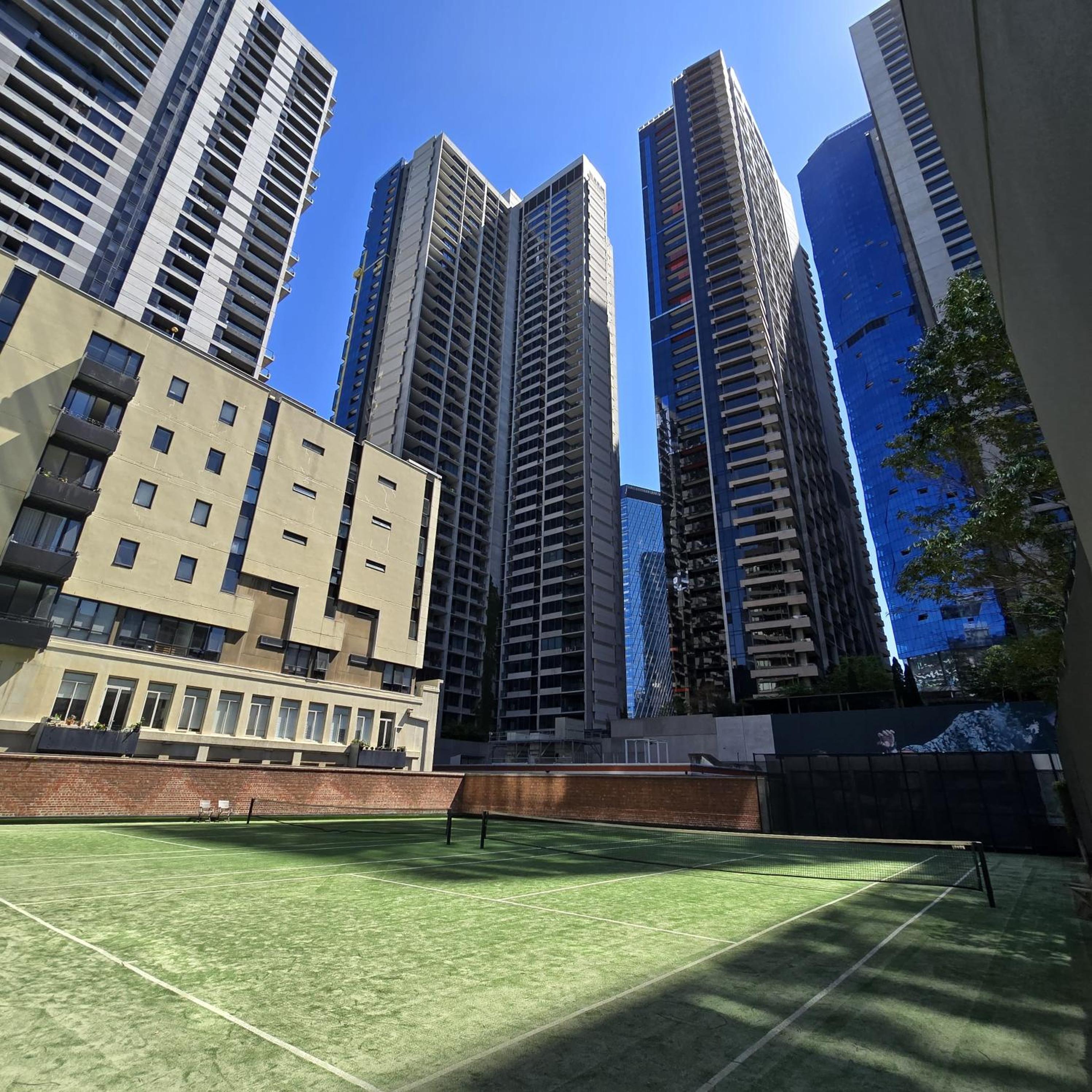 Luxuriq on Bourke