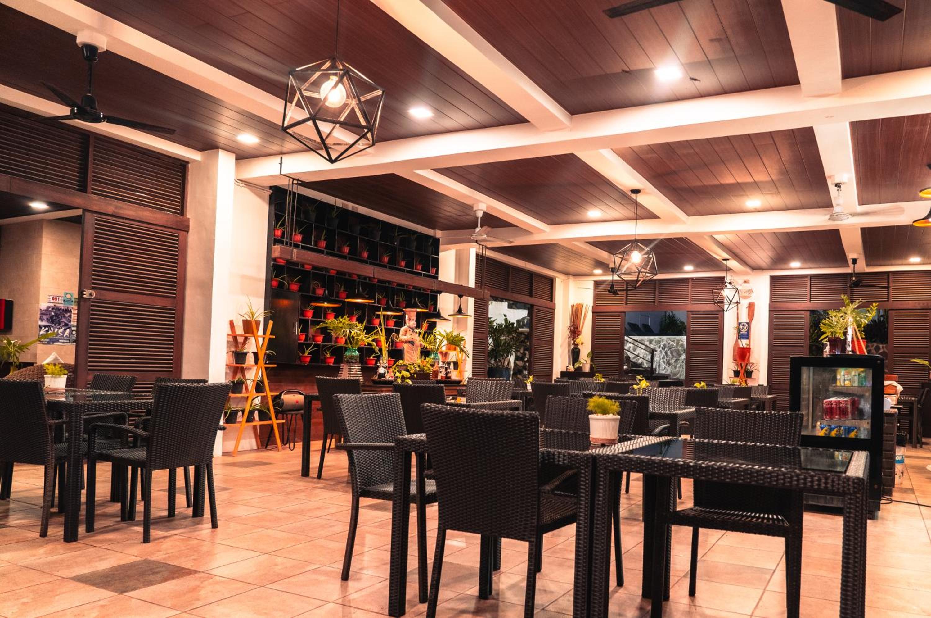 Altamare Dive and Leisure Resort Anilao