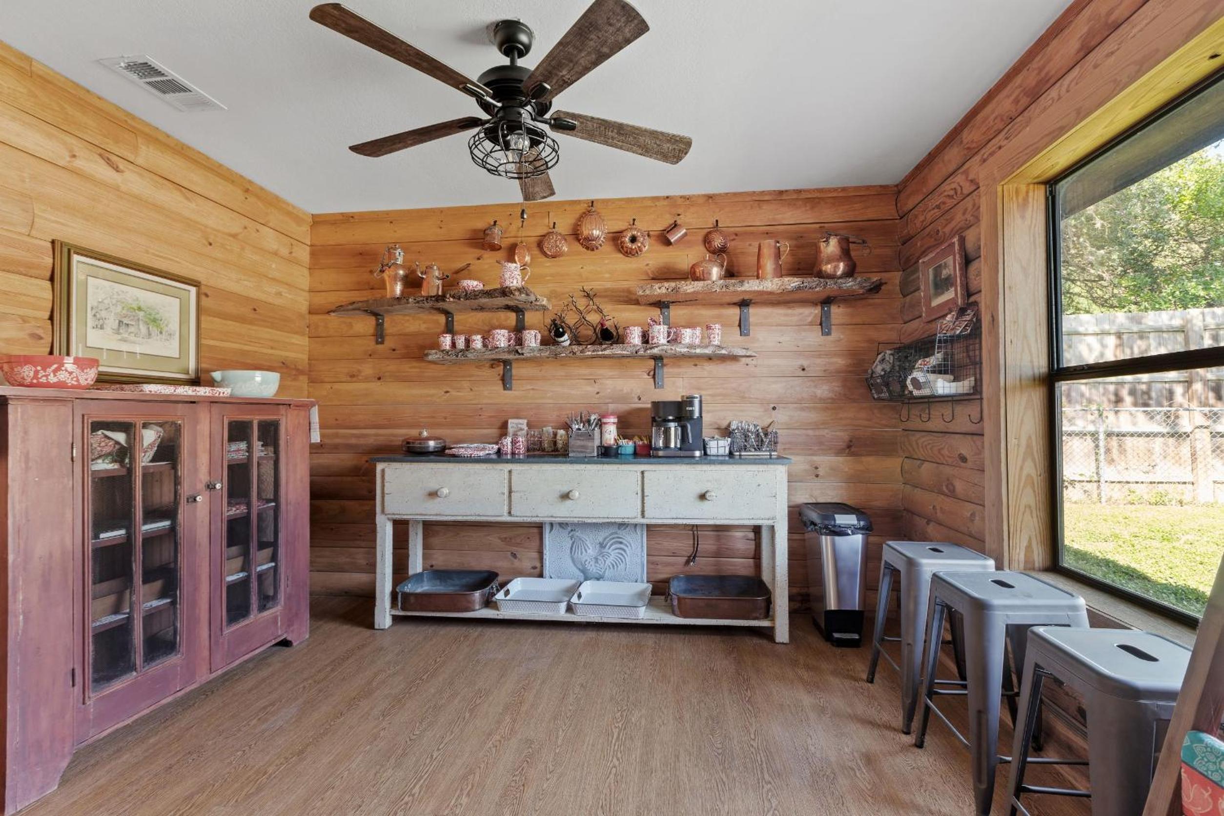 Guadalupe Bluff Log Cabin view 3