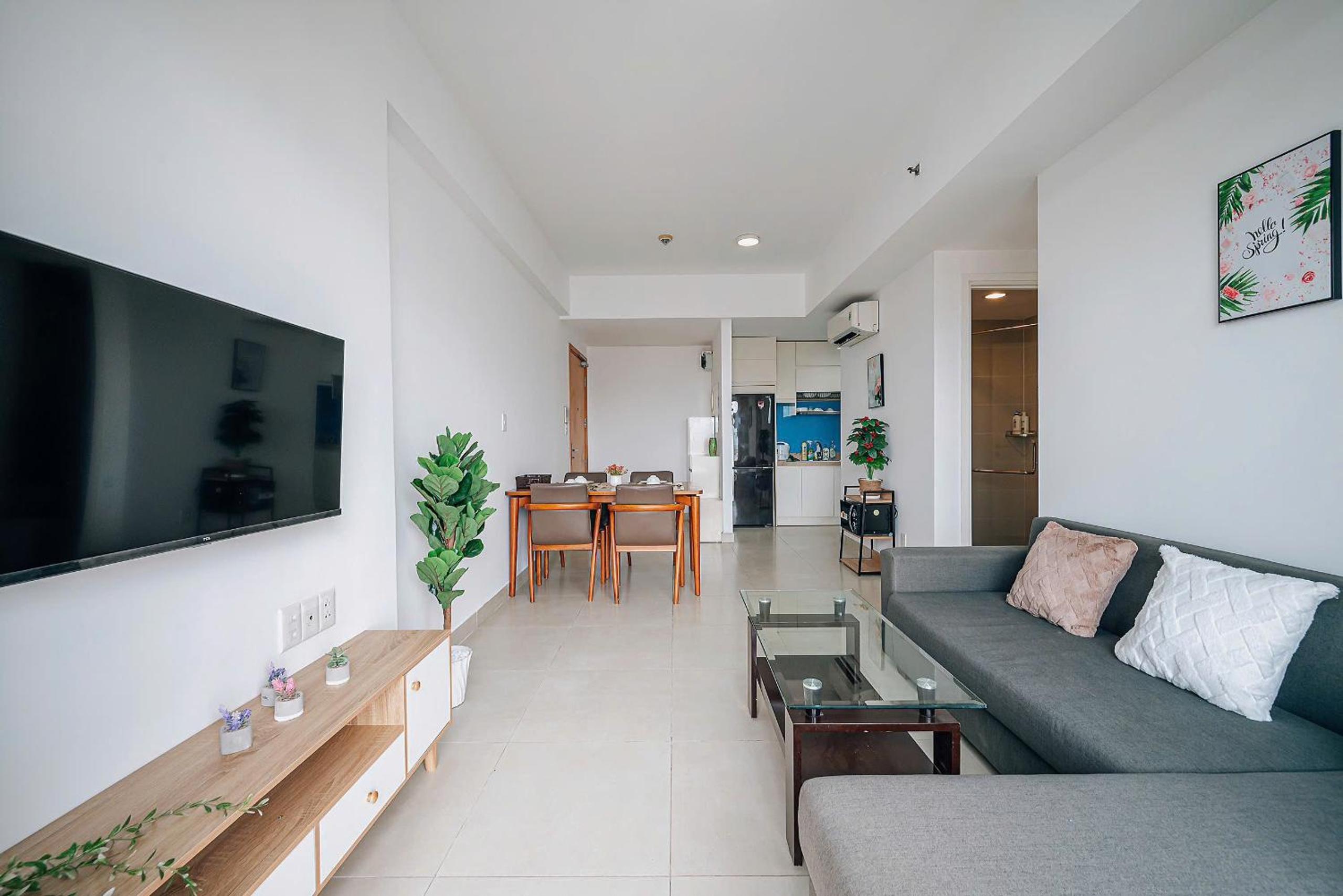 SHomes Homestay - Luxury apartment in Masteri Thao Dien Free Gym, Pool