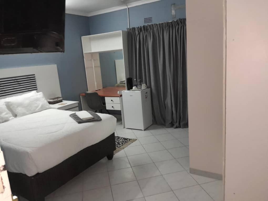LaRonza Bed and Breakfast