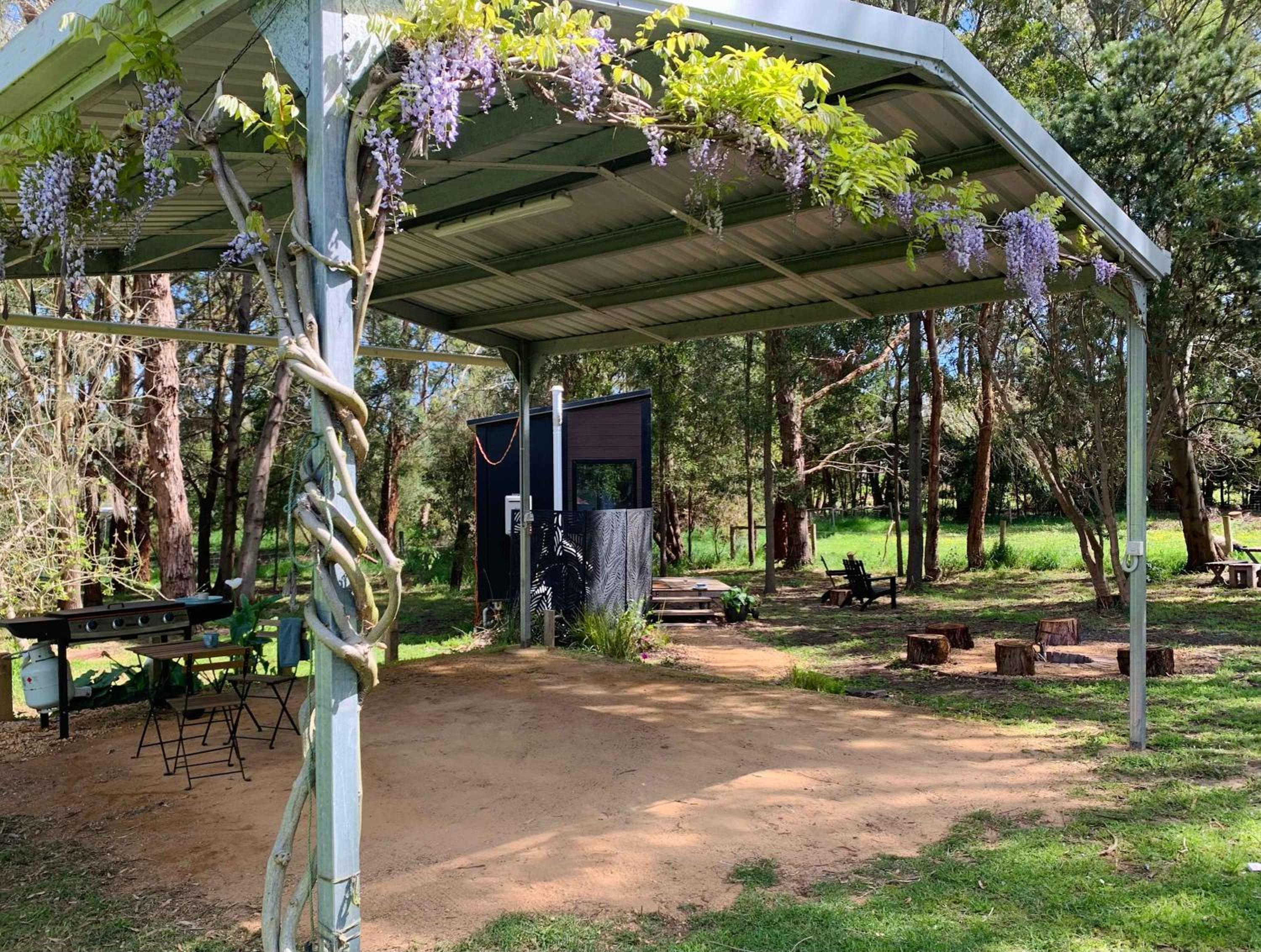 Manna Gum Retreat by Tiny Away
