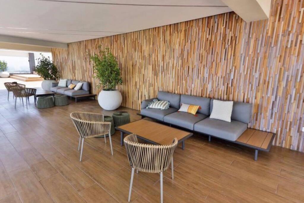 Luxury Santo Domingo Tower Condo