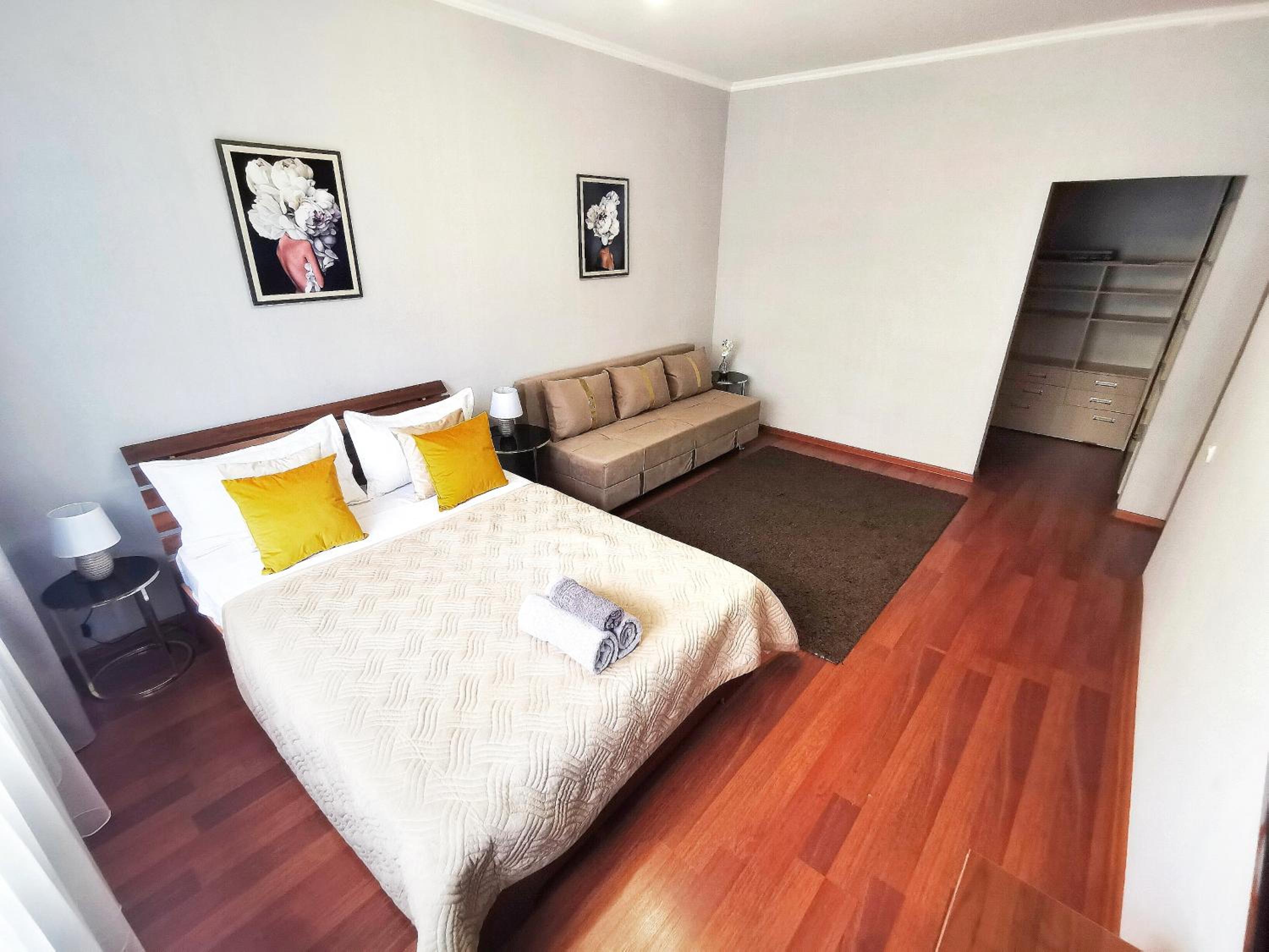 Apartment Kozhamkulova 132