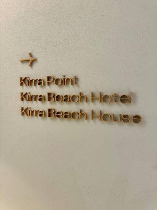 Luxurious 2BR 2BA Oceanfront Apartment Kirra