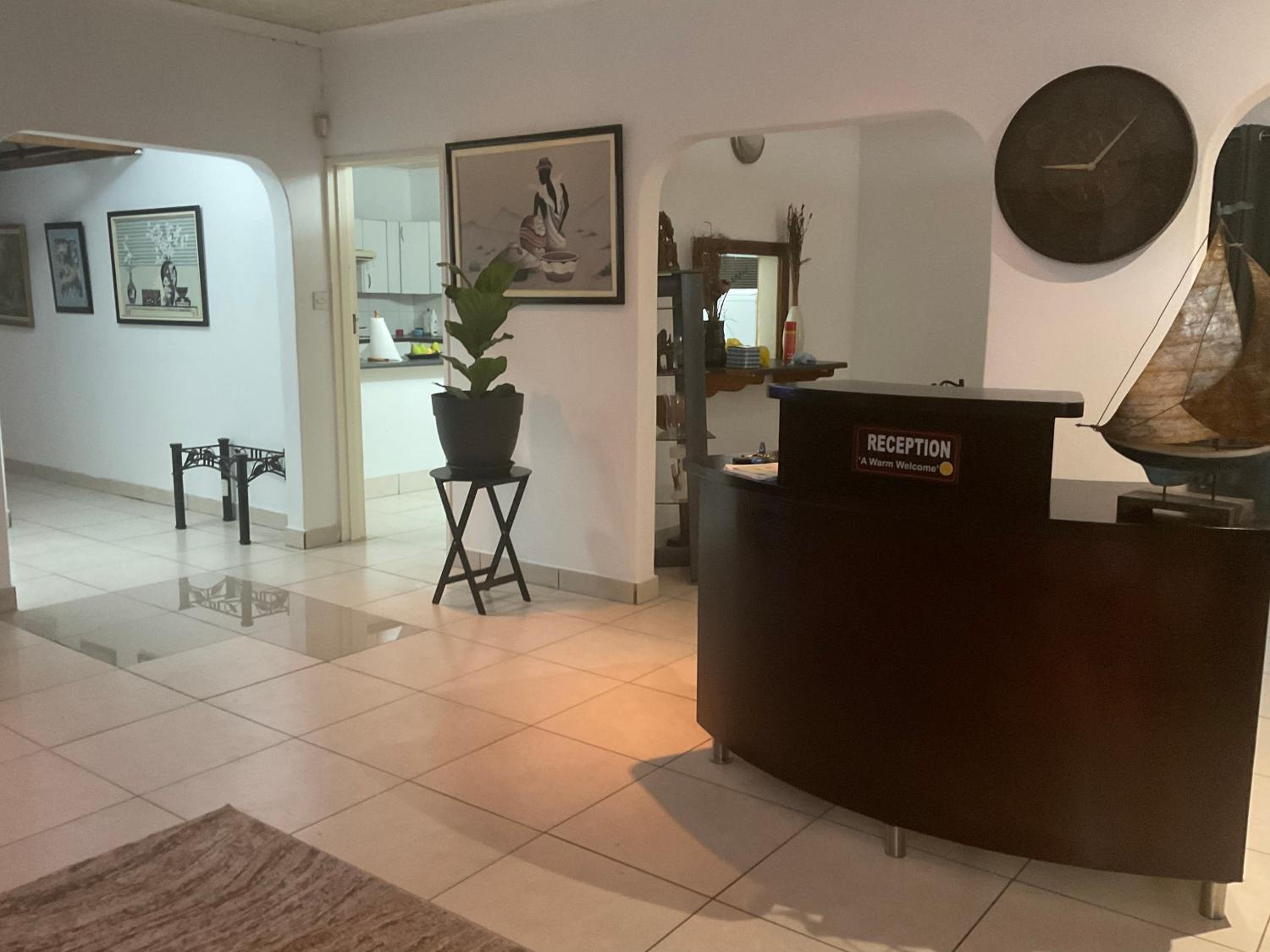 LaRonza Bed and Breakfast