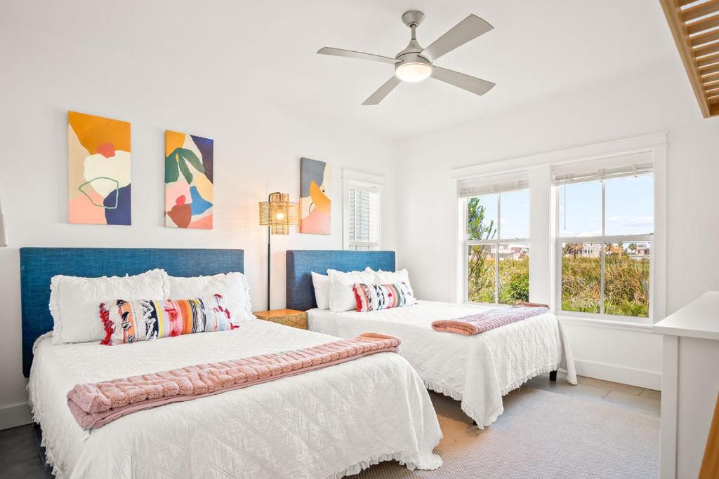 The Hideaway 249 HI view 4