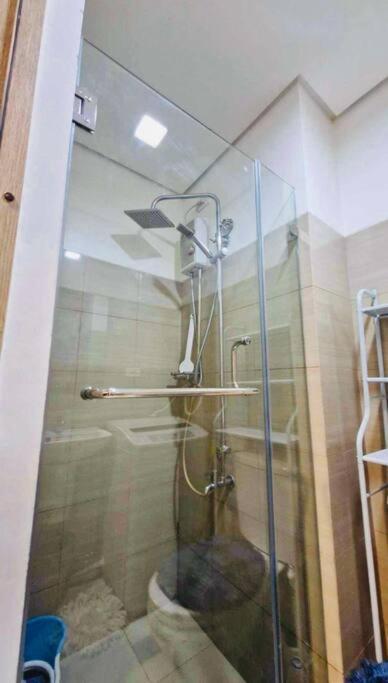 Lavish Loft at Shore 1 Residence view 4