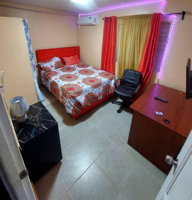 Departamento Enteró 1Hab Ensanche Capotillo