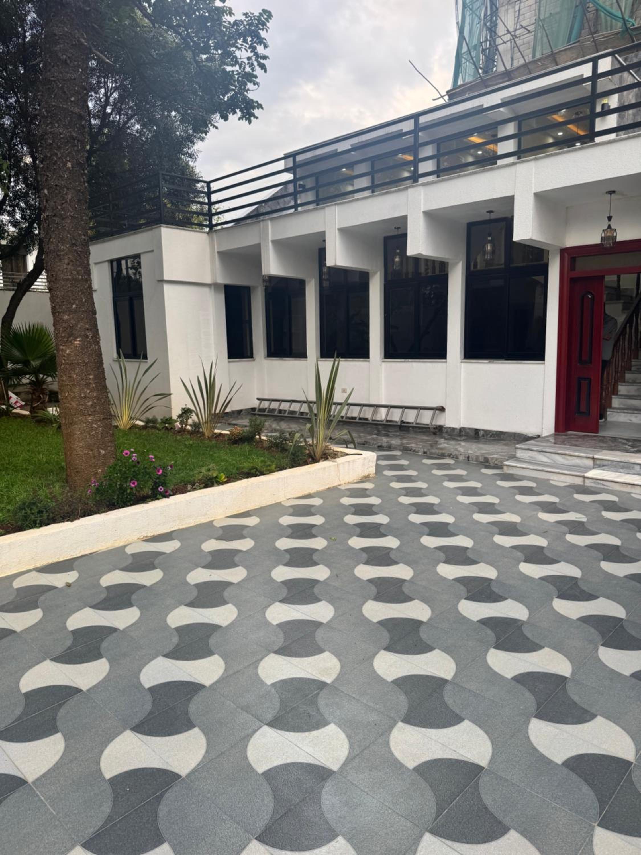 Bole villa
