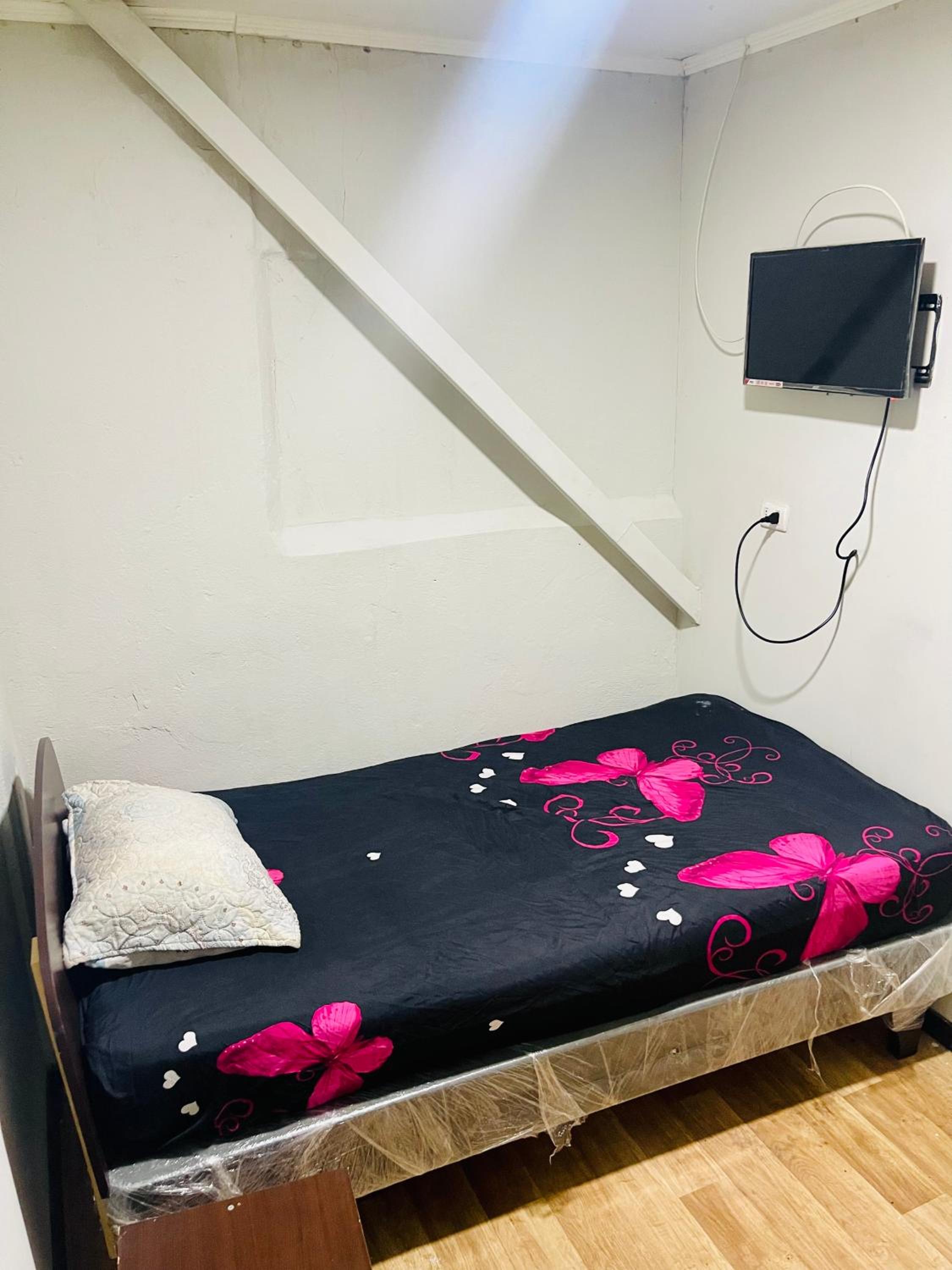 Group Low Cost SPA view 2
