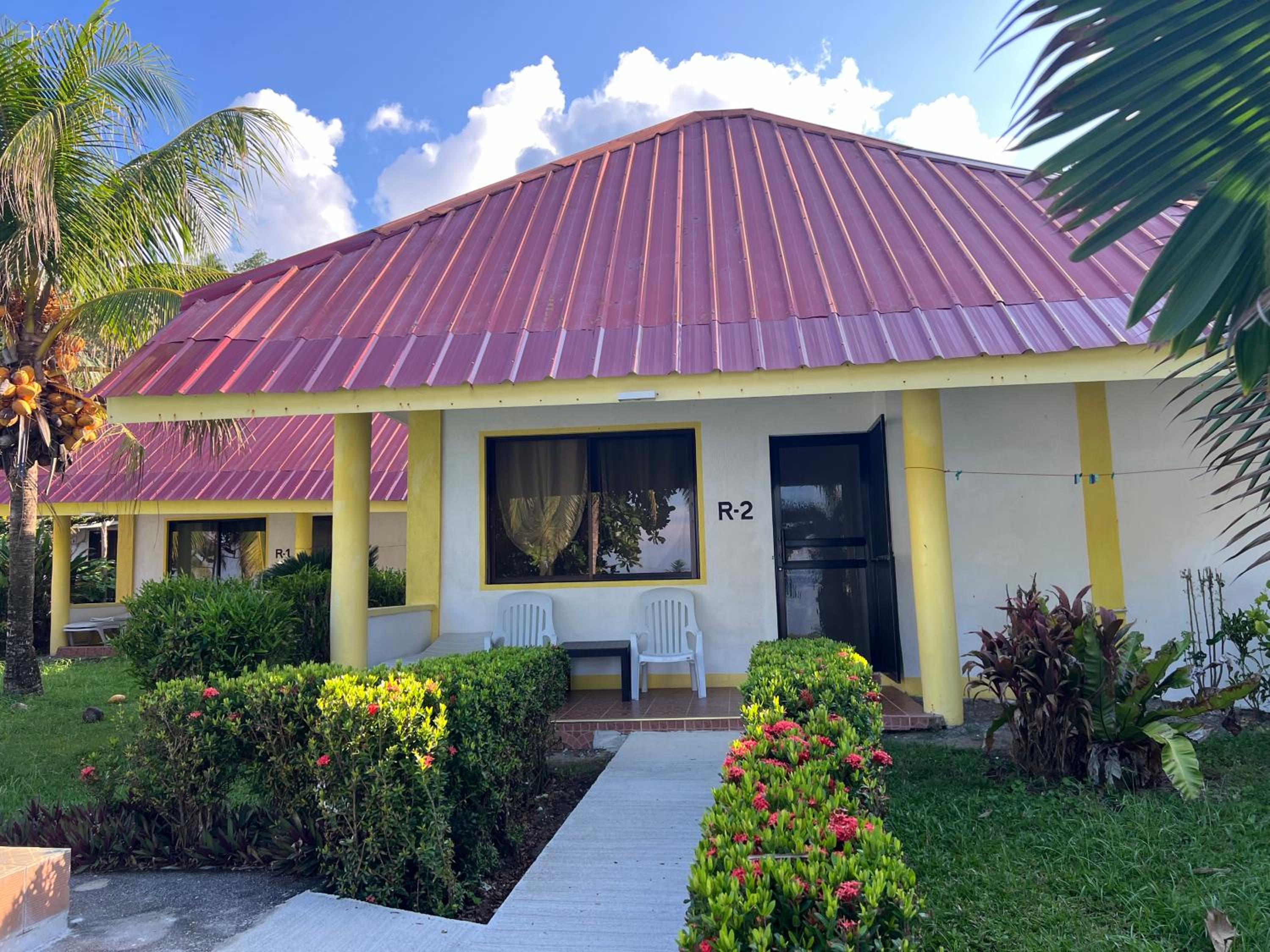 Pintuyan Dive Resort