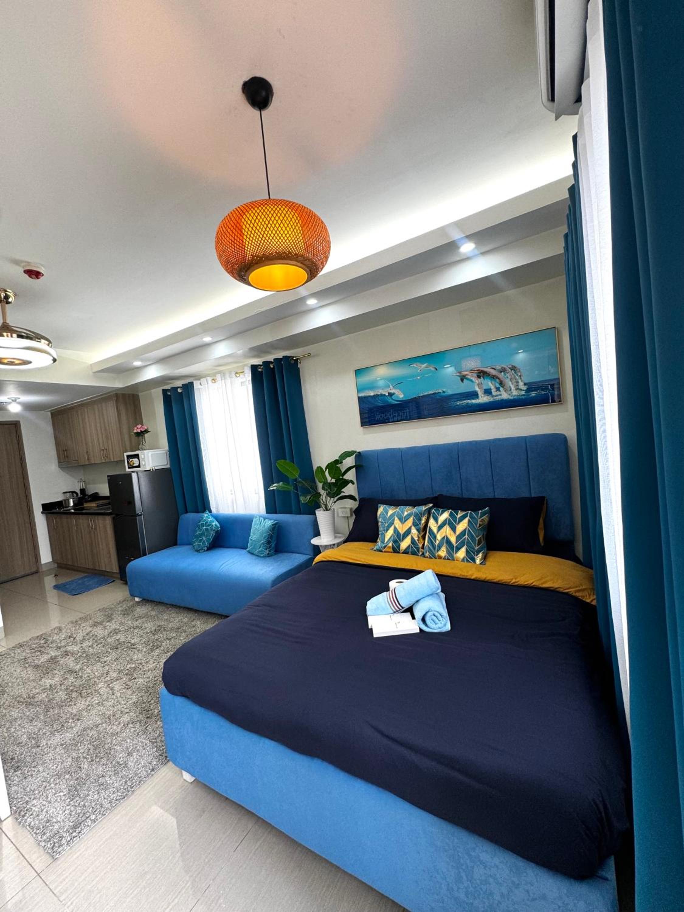 Cloud Place Shore 2 Residences view 4