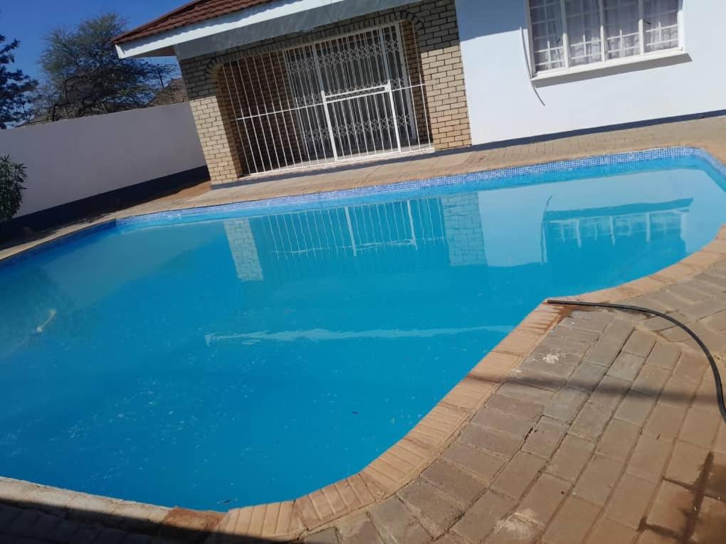 LaRonza Bed and Breakfast
