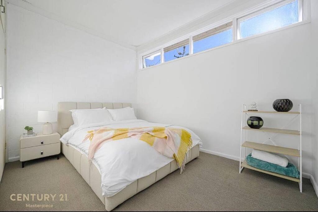 Fully Furnished 3 Bedroom Home