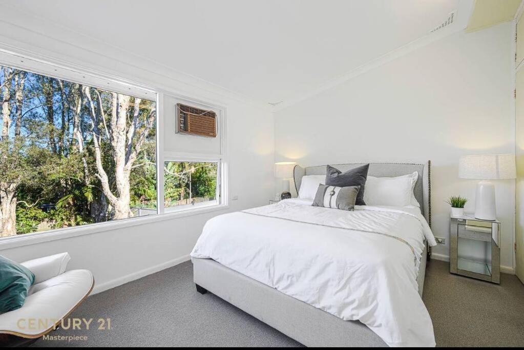 Fully Furnished 3 Bedroom Home