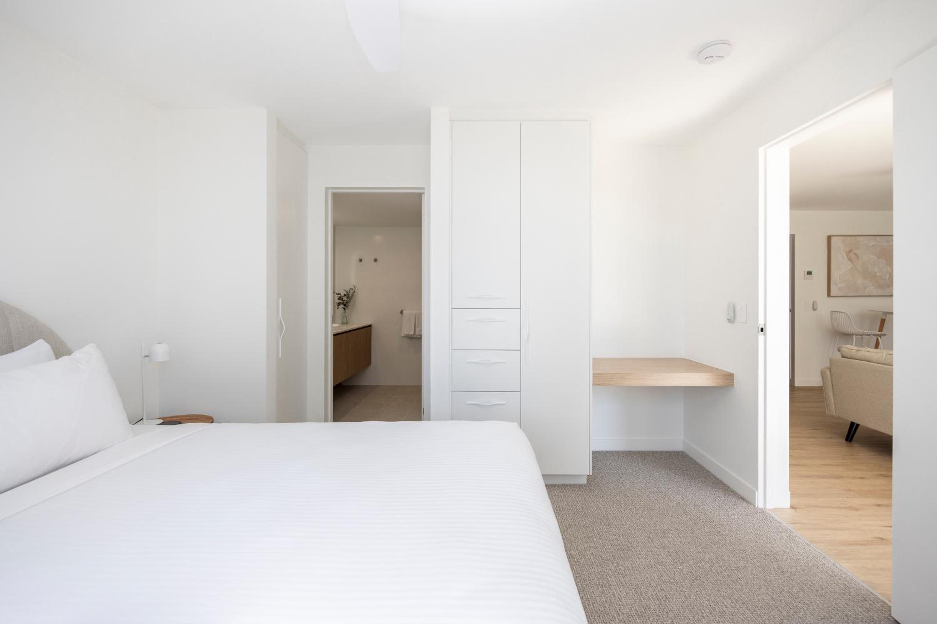 The Shores Surfers Paradise Apartments