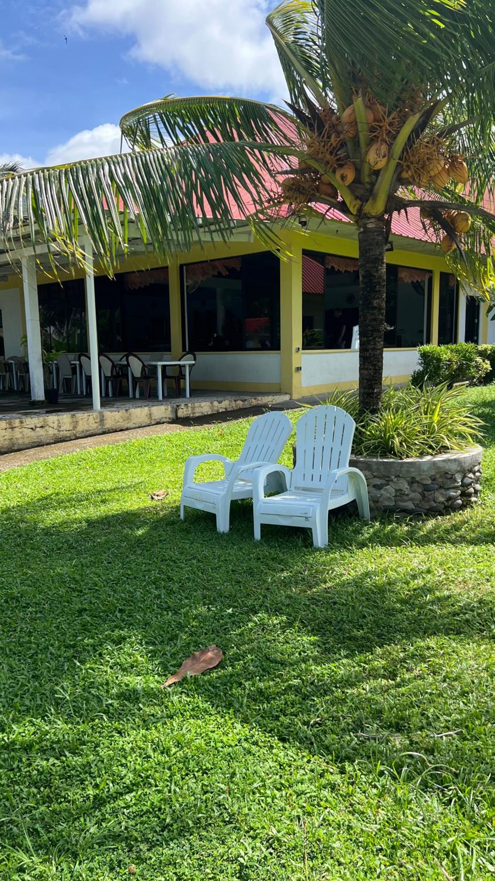 Pintuyan Dive Resort