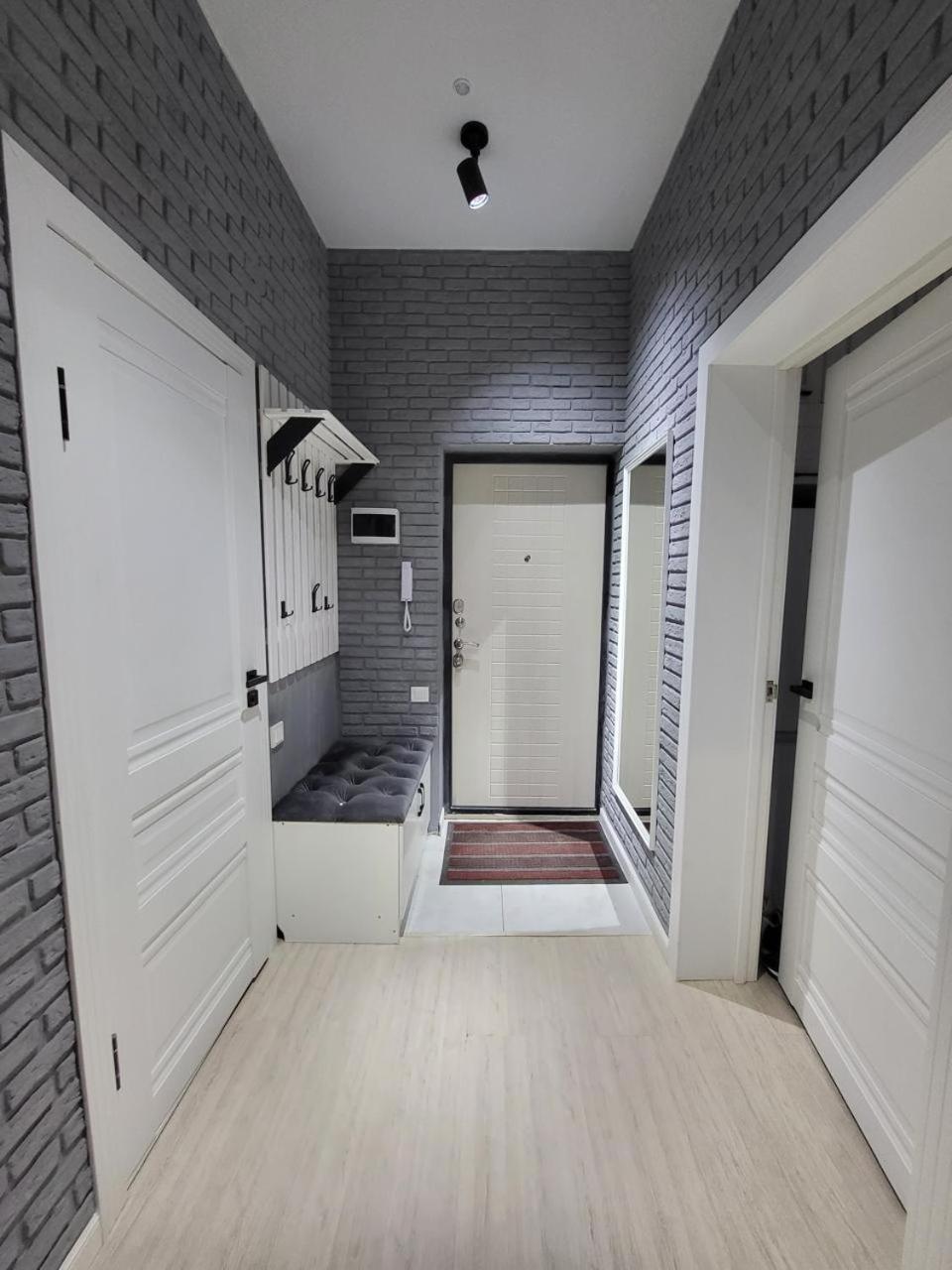 Apartment Oskar 28 view 2
